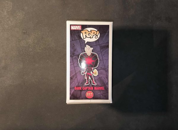 Figurine Funko Pop / Dark Captain Marvel N°657 / Marvel / 2020 Summer Convention Limited Edition Exclusive / Boîte Abimée