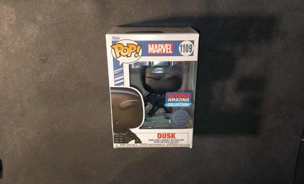 Figurine Funko Pop / Dusk N°1109 / Marvel / Funko Spécial édition Beyond Amazing Collection / Boîte Abimée