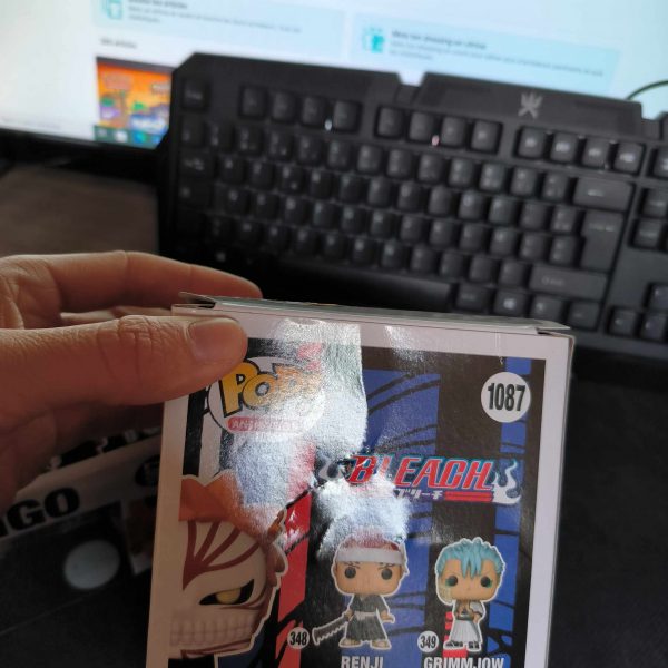 474000725_606710662313644_282051256906938002_n Lot 2 Figurines Funko Pop / Ichigo N°1087 / Bleach / Funko Spécial édition (1 Chase + 1Normal) / Boîtes Abimées