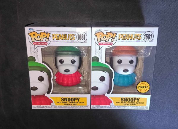 Lot 2 Figurines Funko Pop / Snoopy N°1681 / Peanuts ( 1 Chase + 1 Normal )