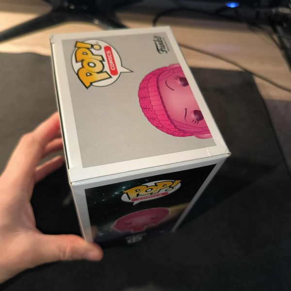 Figurine Funko Pop / Izabel N°12 / Saga / Comics / Hot Topic Exclusive / Boîte Abimée