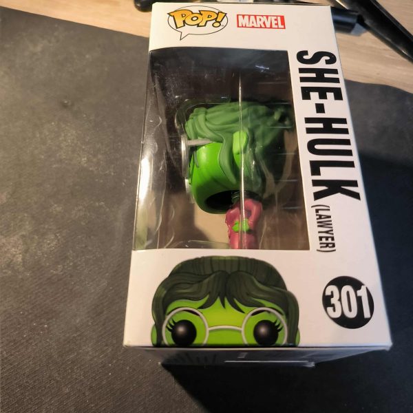 Figurine Funko Pop / She-Hulk N°301 / Marvel / 2018 Spring Convention Exclusive