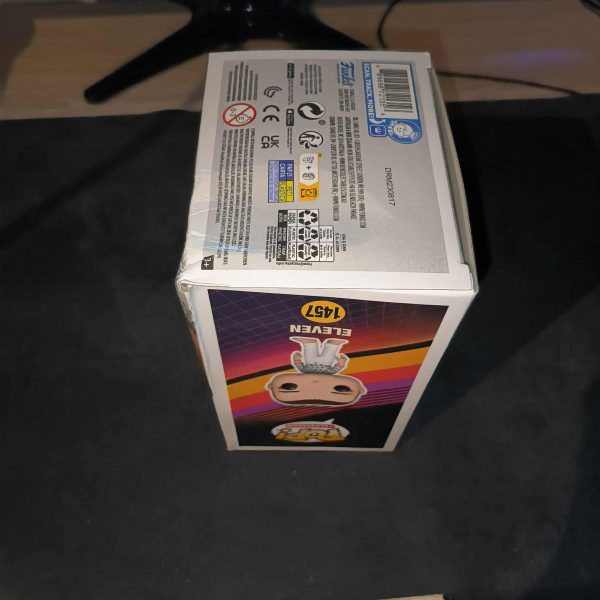 Figurine Funko Pop / Eleven N°1457 / Stranger Things / Boîte Abimée !!