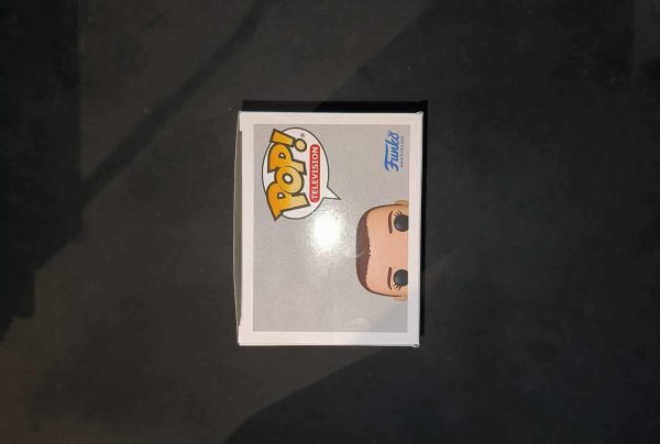 Figurine Funko Pop / Eleven N°1457 / Stranger Things / Boîte Abimée !!